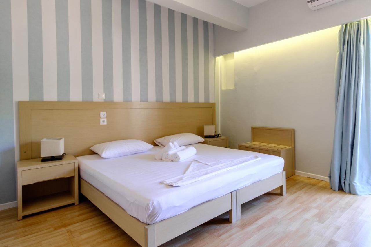 Aphrodite Hotel Syros Kini Exteriör bild